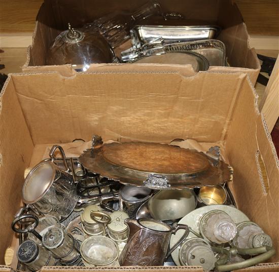 A quantity of plated wares